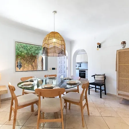 New Beachside With Private Pool فيلة *