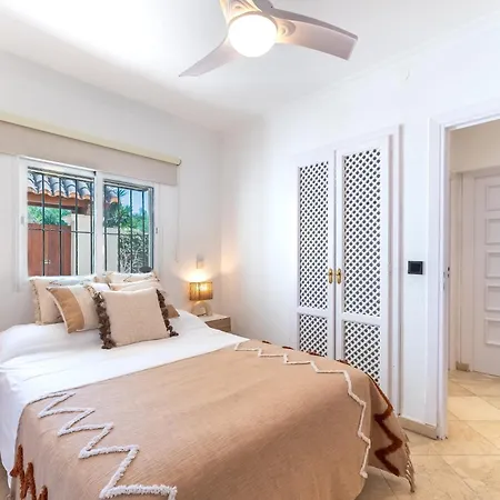فيلة New Beachside With Private Pool ماربيا