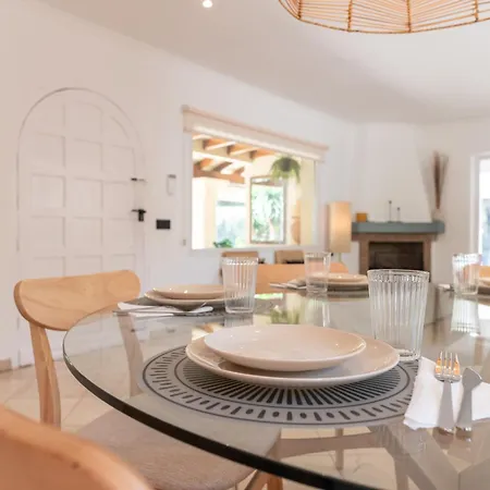 فيلة New Beachside With Private Pool ماربيا