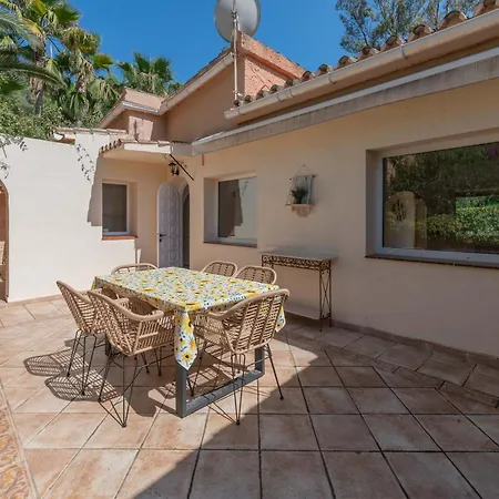 فيلة New Beachside With Private Pool