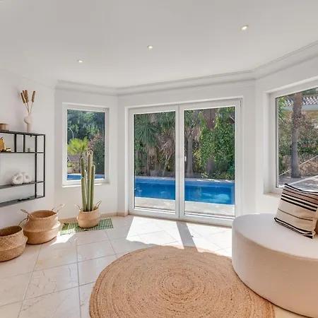 New Beachside With Private Pool فيلة *